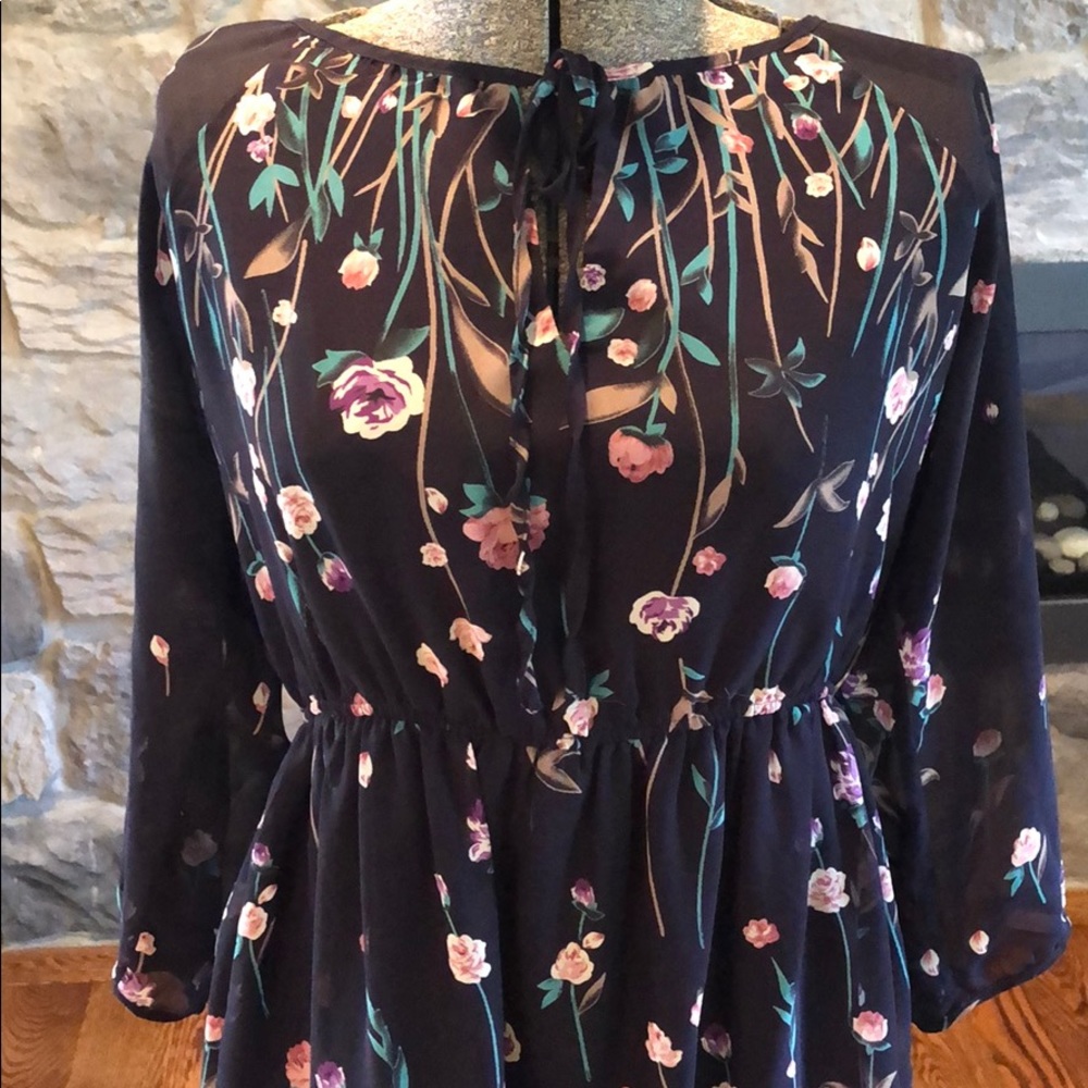3/4 sleeve floral chiffon dress!Perfect for spring